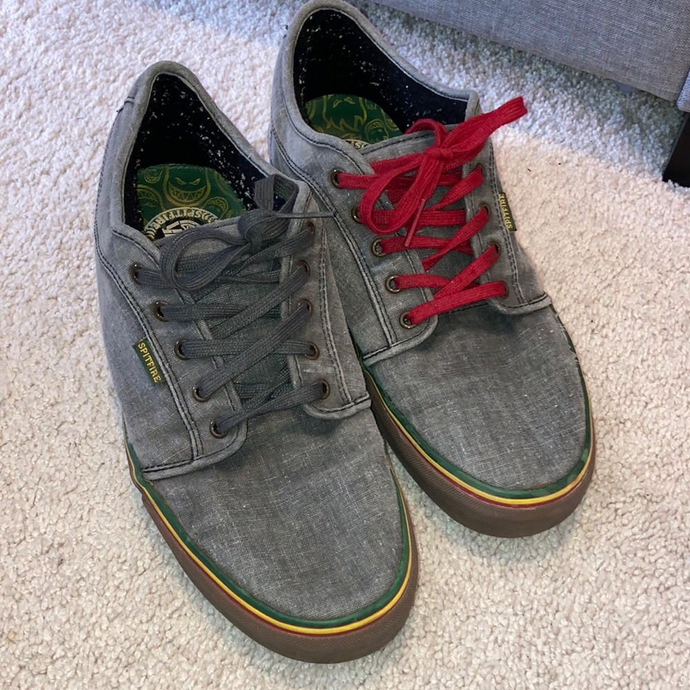 Worn vans chukka low spitfire